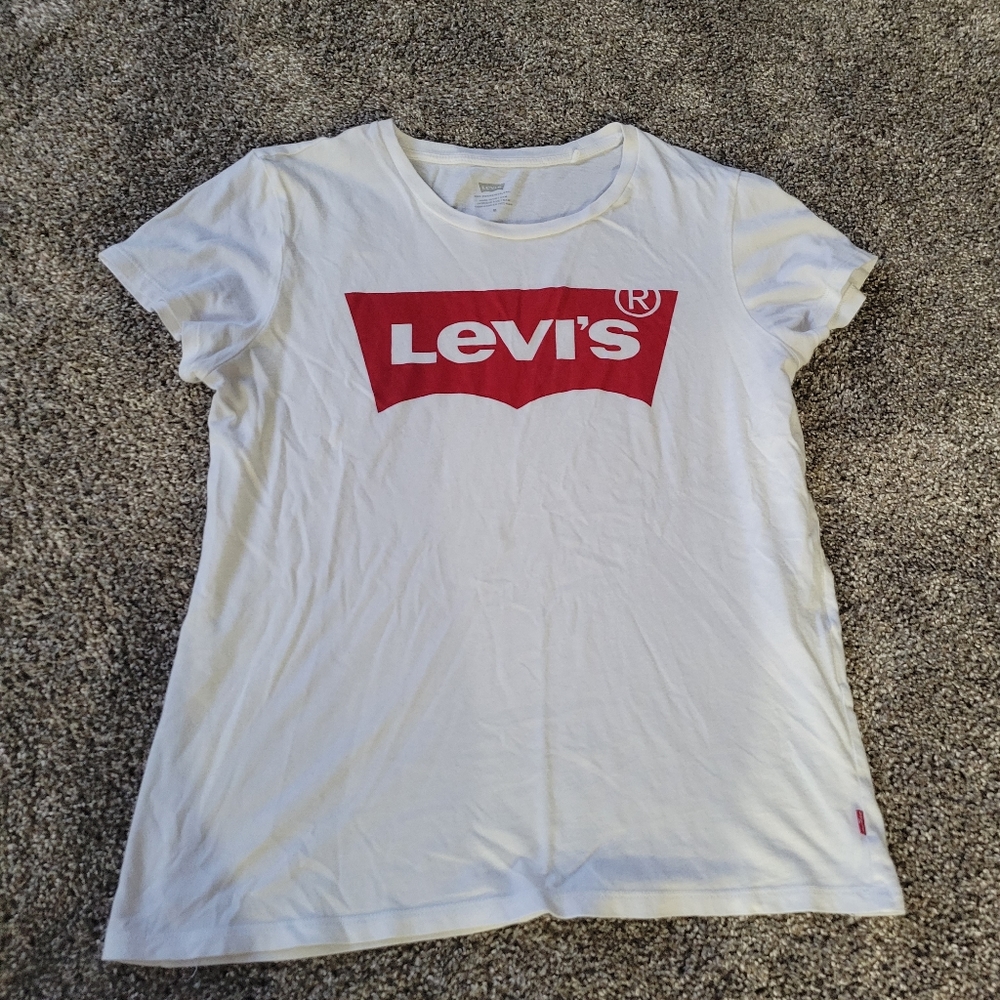 Levi shirt
